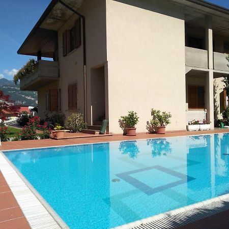 Villa Fiori Малчезине Екстериор снимка