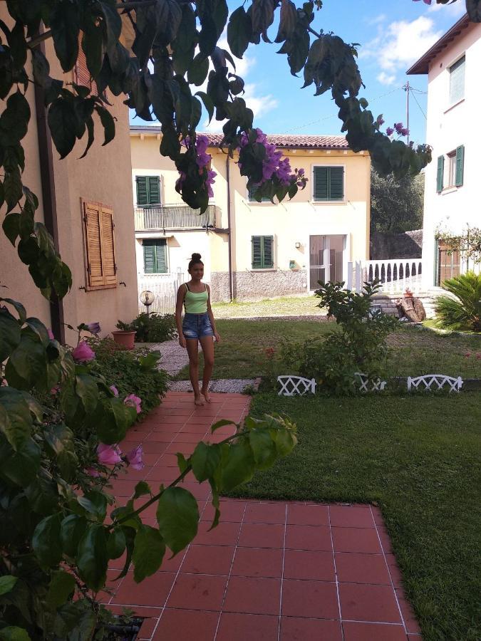 Villa Fiori Малчезине Екстериор снимка