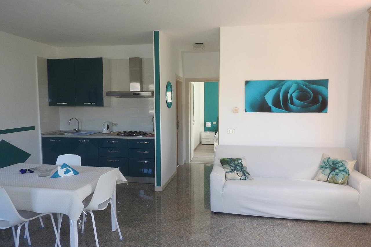 Villa Fiori Малчезине Екстериор снимка